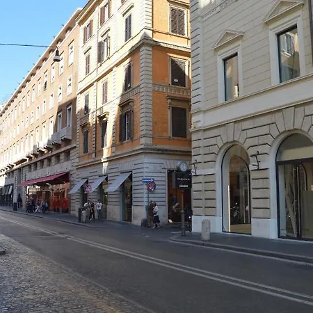 Leoncino 36 Apartments In Rome Room photo