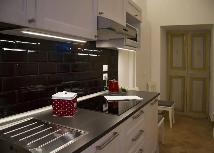 Leoncino 36 Apartments In Rome