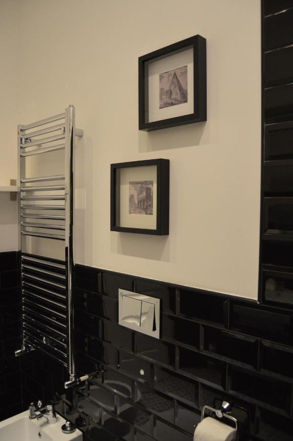 Apartment Leoncino 36 In Rome